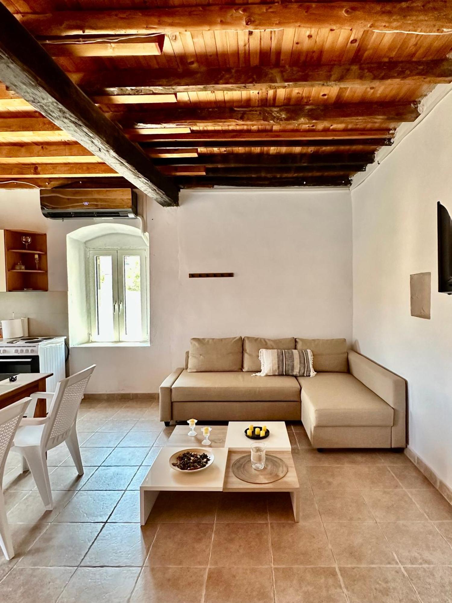 Villa Chrysavgi Stone House Katomerion Esterno foto